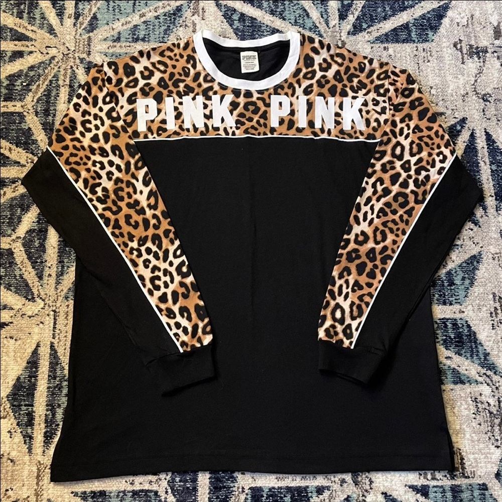 Large Victoria’s Secret PINK CREW